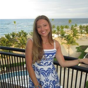 Meet your Posher, Ally